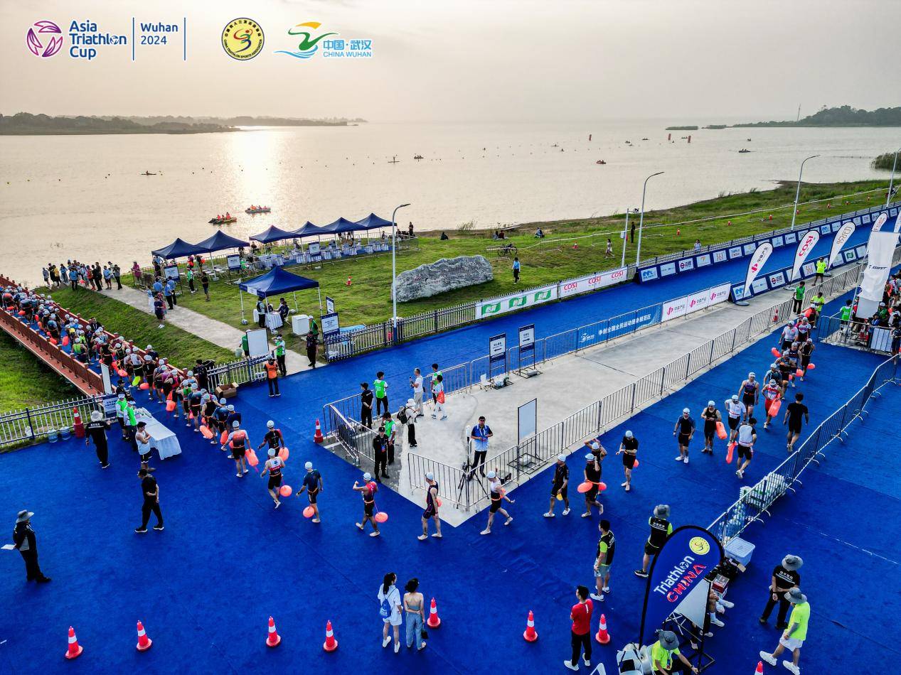 2025 Challenge Xiamen：全球铁人三项选手汇聚共同见证厦门的体育新篇章(图1)