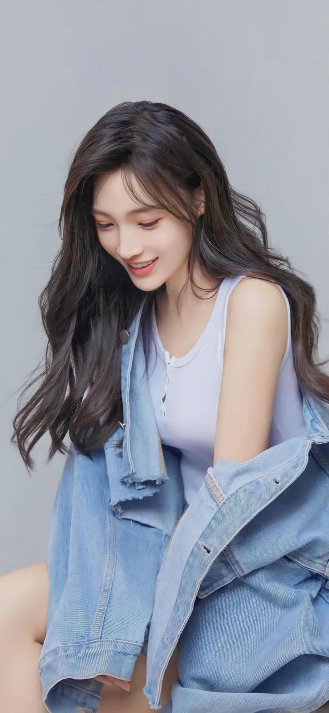 男生把坤坤塞进去女老师的坤坤(图1)