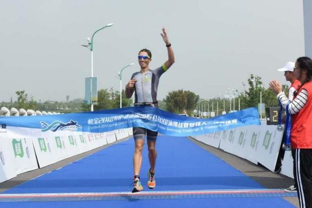 东西问｜许湘华：花江峡谷大桥为何“横竖都是世界第一”？(图1)