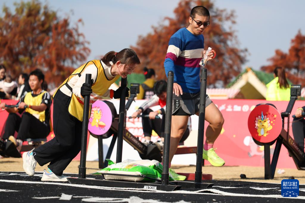 全民健身——2025上海乡村“铁人三项”迎新嘉年华举行(图4)